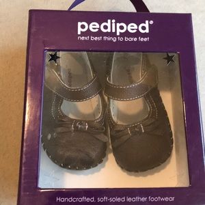 Pediped brown shoes In box!
